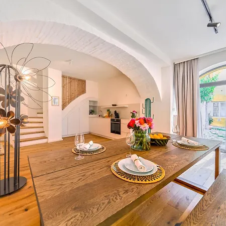 Smile Apartments 
