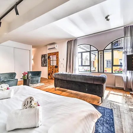 Smile Apartments 