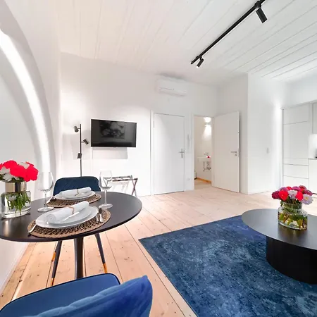 Smile Apartments 