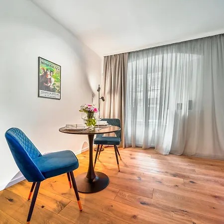 Smile Apartments 