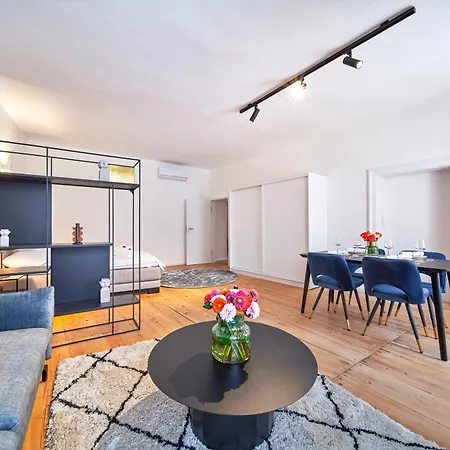 Smile Apartments 